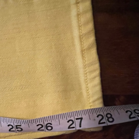 NWT DG2 Skinny Yellow Denim - Picture 6 of 7